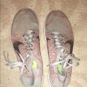 Nike flyknit free run